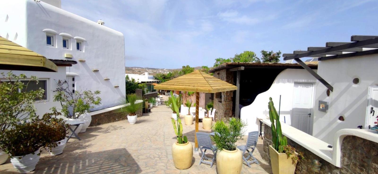 Mykonian Iros Suites & Villas Mykonos Town Exterior photo
