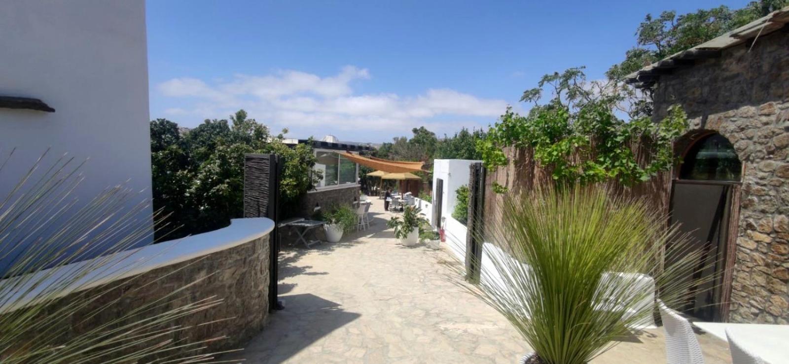 Mykonian Iros Suites & Villas Mykonos Town Exterior photo